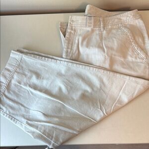 Women’s Capri Liz Claiborne Cream Pants